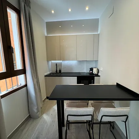 Suspiro 202 Elegant Apartamento
